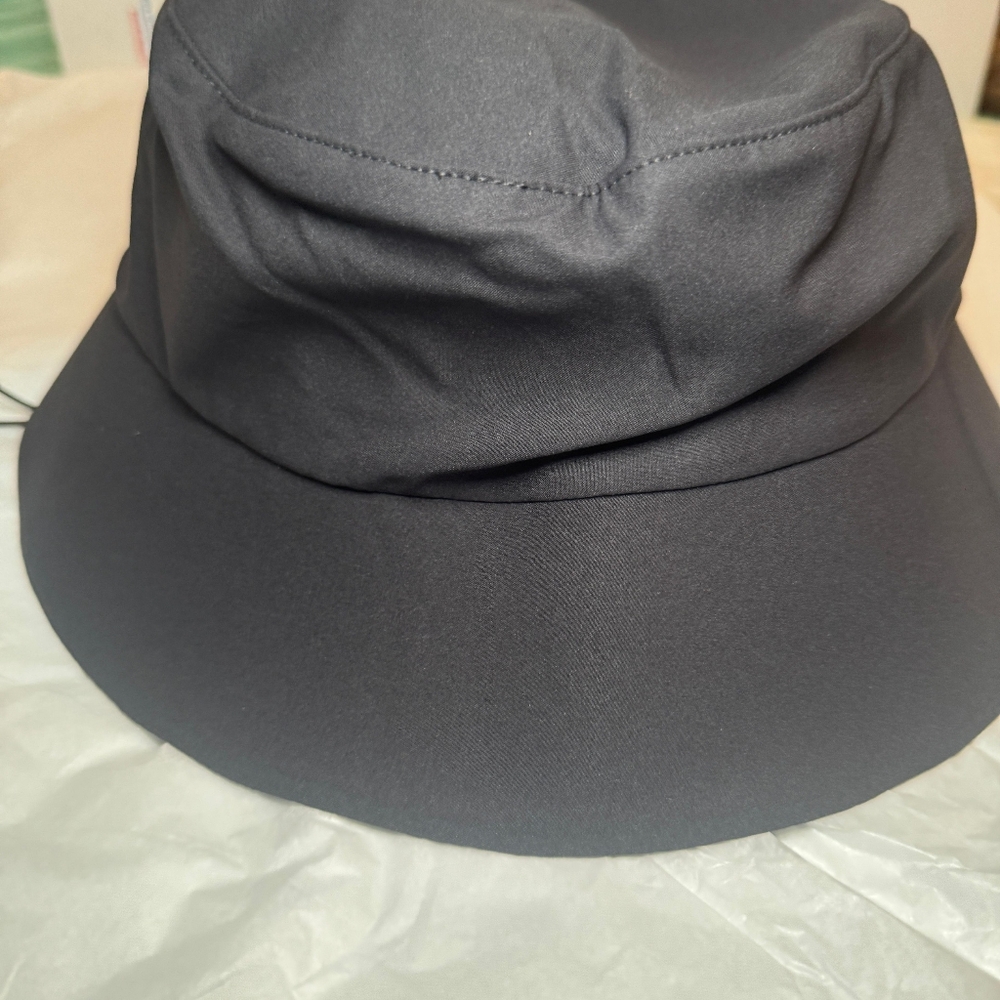 NWOT Arc'teryx Sinsola Bucket Hat Black  Light Breathable Sun Hat Small/M Unisex - Picture 13 of 14